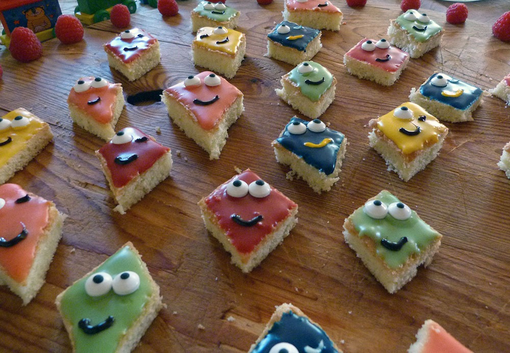 einfache Drachen-Kuchen für den Kindergeburtstag einfache Drachen-Kuchen für den Kindergeburtstag